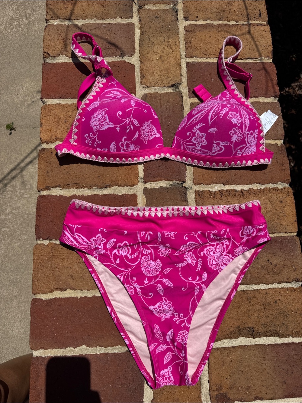 Cupshe Pink Floral Bikini Set